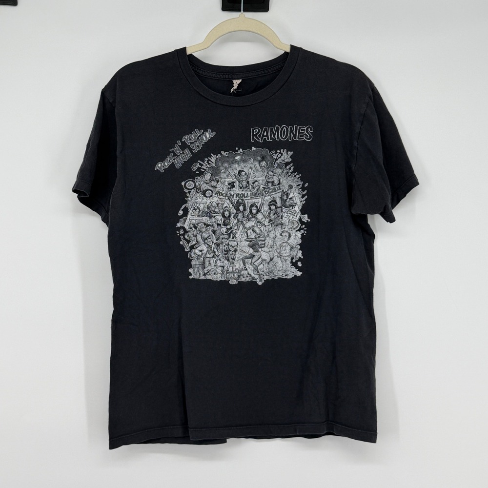 Vintage Ramones Rock n Roll High School T Shirt Single Stitch Fade Size M - Picture 1 of 8